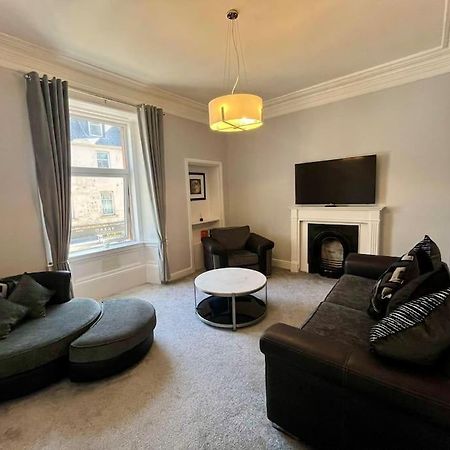 Beautiful Spacious Apartment In Town Centre Oban Exterior foto