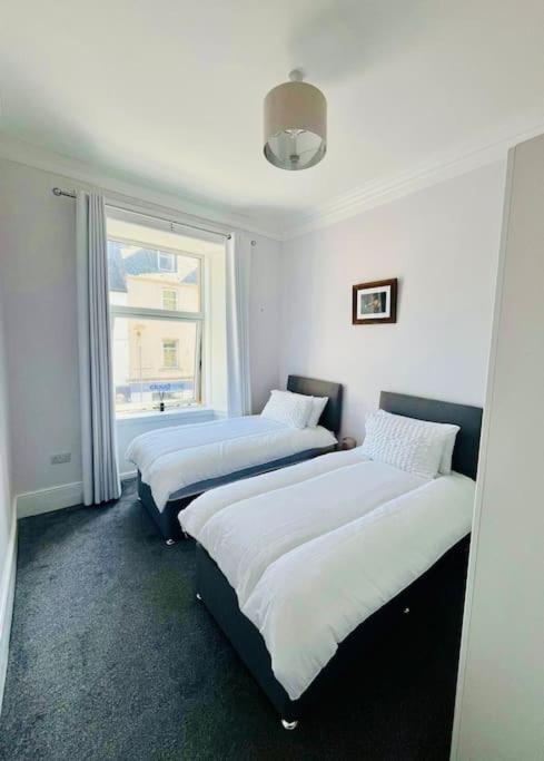Beautiful Spacious Apartment In Town Centre Oban Exterior foto